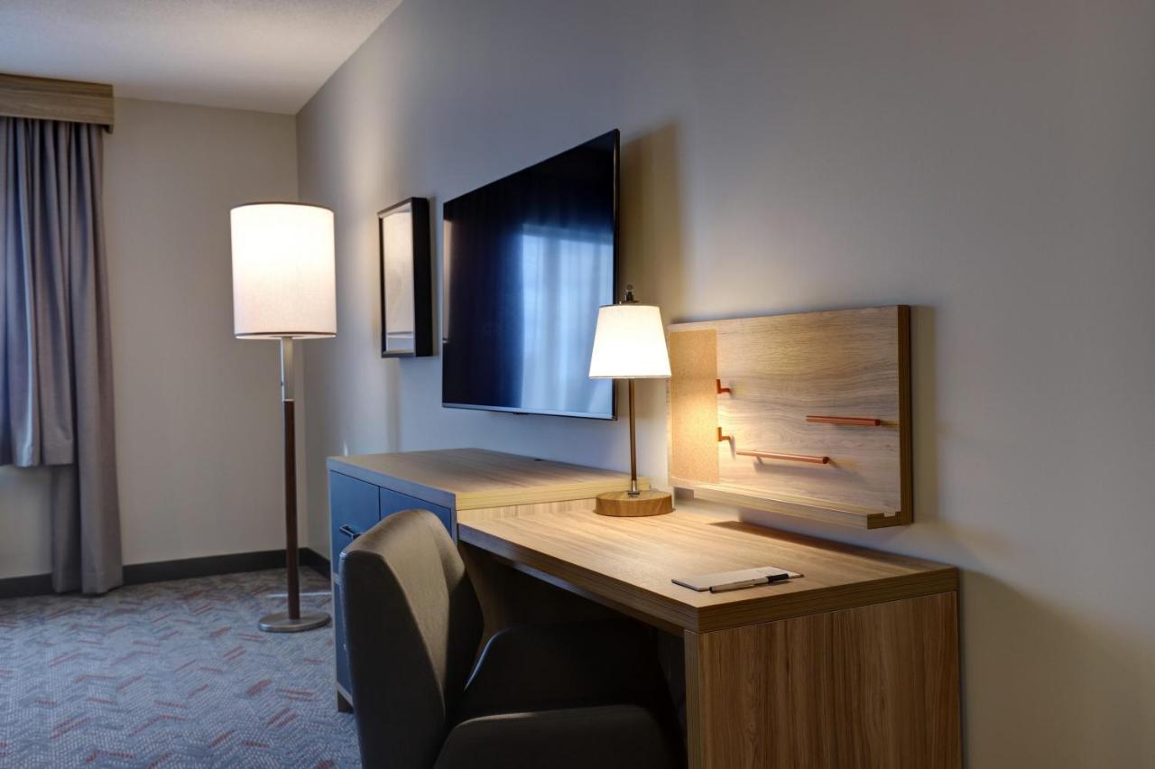 Candlewood Suites - Kingston West By Ihg Екстер'єр фото